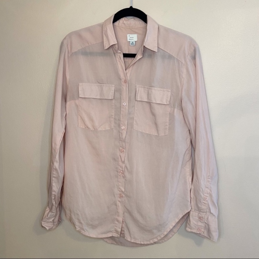 A NEW DAY BLUSH PINK BUTTON DOWN LONG SLEEVE SHIRT